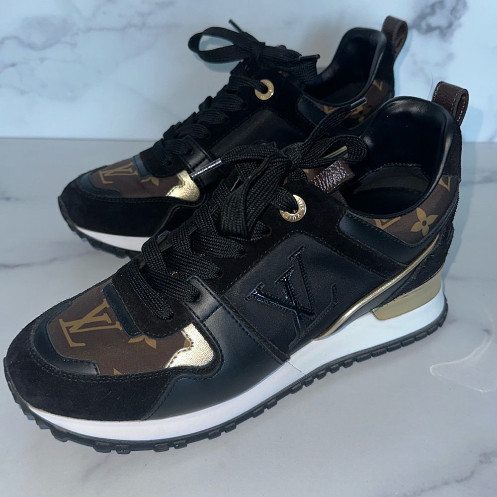Louis Vuitton Sneakers